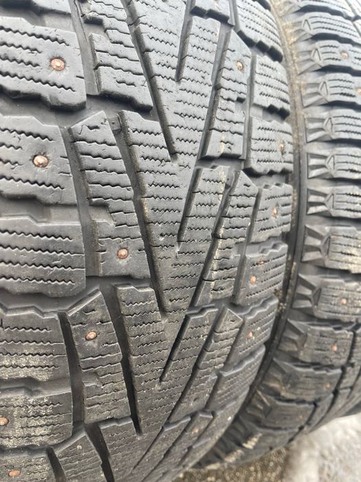 Б/у шини 265/60 r18 зима в ідеальному стані 8,5 мм