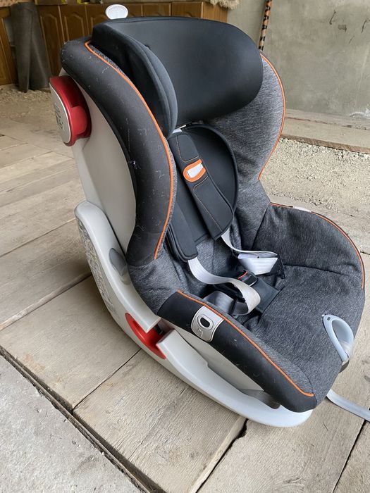 Автокрісло Britax Romer King ll 9-18кг