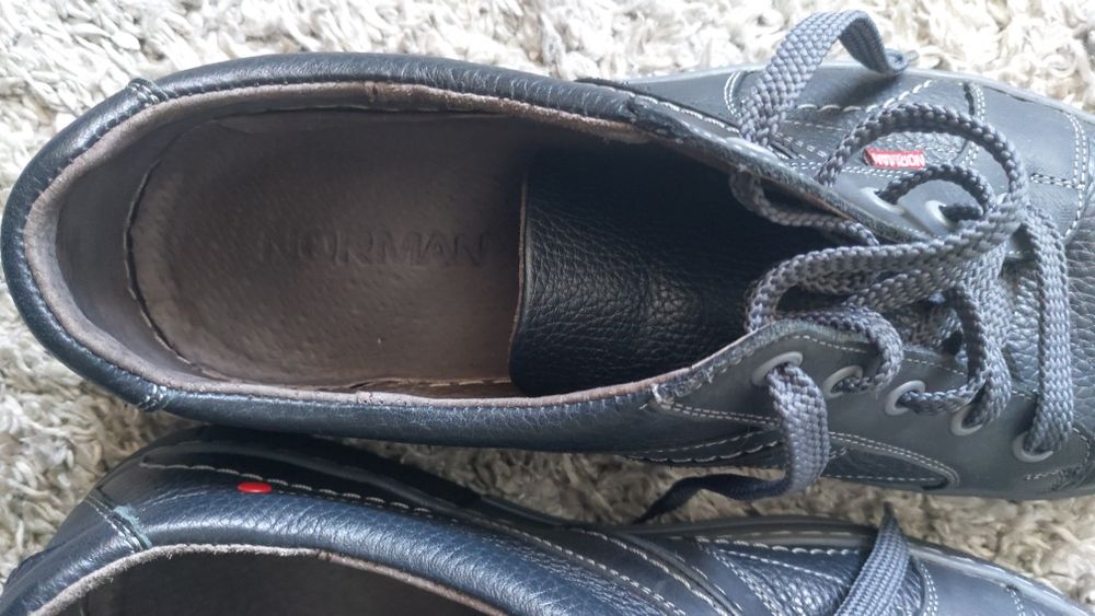 Продам туфли 45 размер