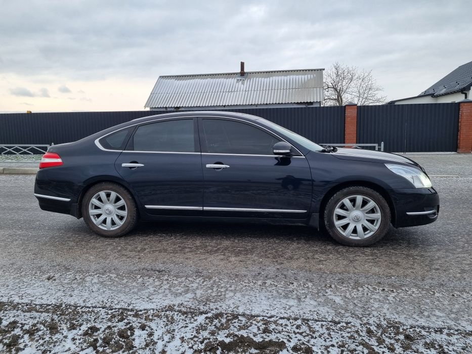 Nissan Teana J32