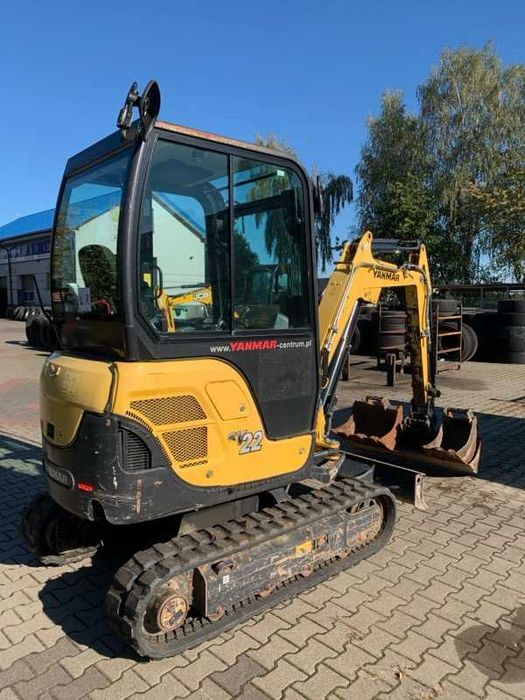 Minikoparka YANMAR SV22
