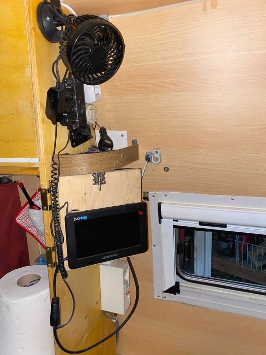 Autocaravana Renault Traffic pronta a utilizar