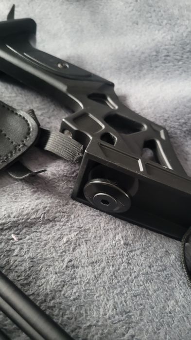 Łuk D&Q Archery uszkodzony