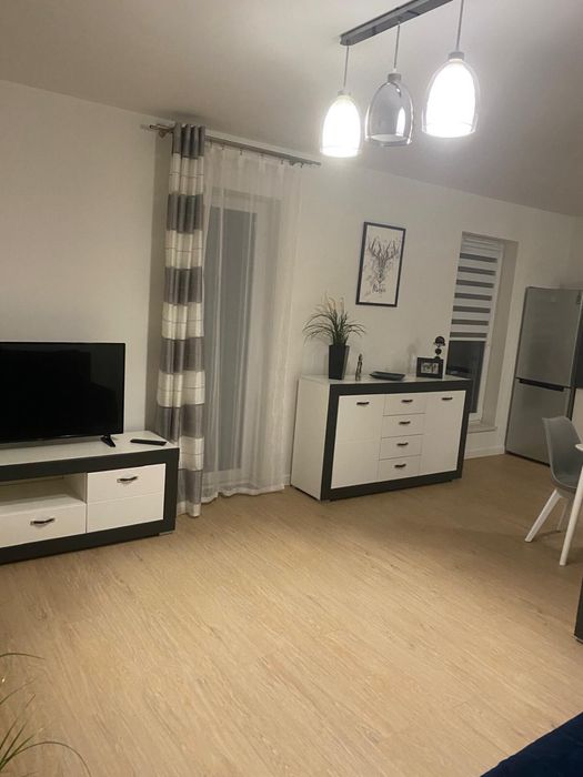 Wynajmę mieszkanie 2-pokojowe , nowy blok , duży taras , monitoring , winda