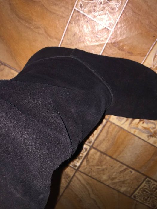 Стильні чорні утеплені сапоги