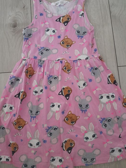 Sukienka dziecięca H&M kolor różowy we wzorki rozmiar 110-116 cm