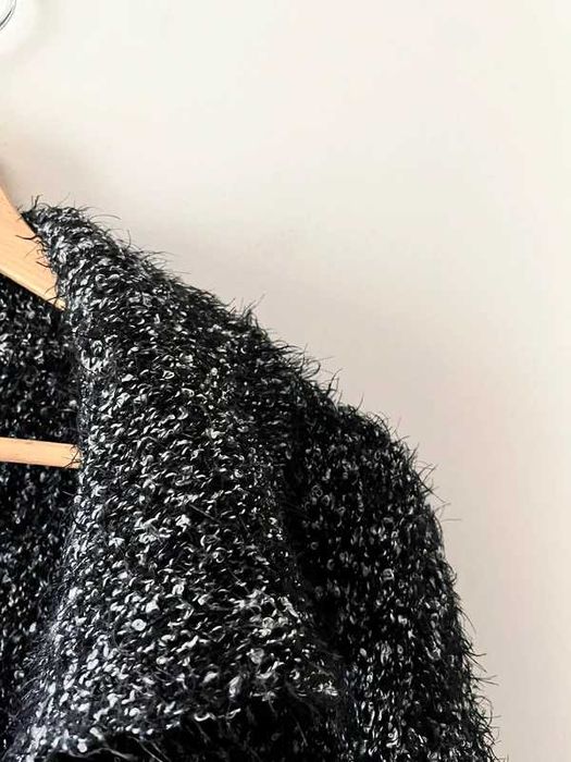 Czarny biały gruby włochaty sweter kardigan damski TU XXL 44