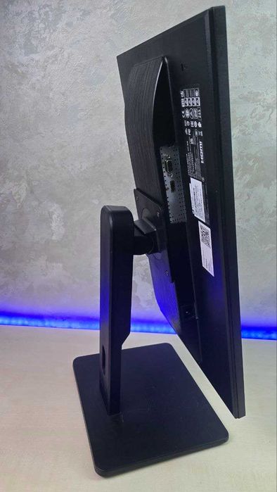 Монітор 24 дюйма безрамковий.