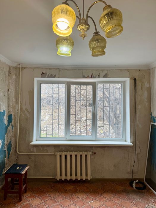 Продаж компактної 1-к квартири 1/9 поверх біля Епіцентру