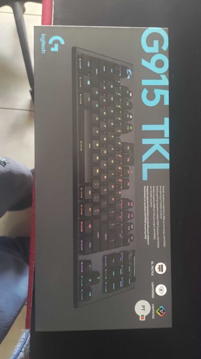Logitech G915 TKL