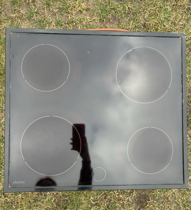 Індукційна плита Juno