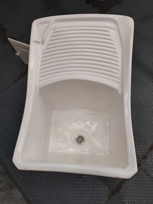 Tanque de roupa em fibra