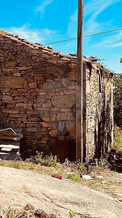 Moradia em ruina em Felgar - Torre de Moncorvo