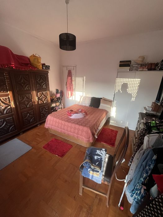 Quarto mobilado desde 350€