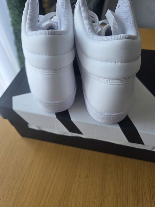 Buty adidas  wysokie białe
