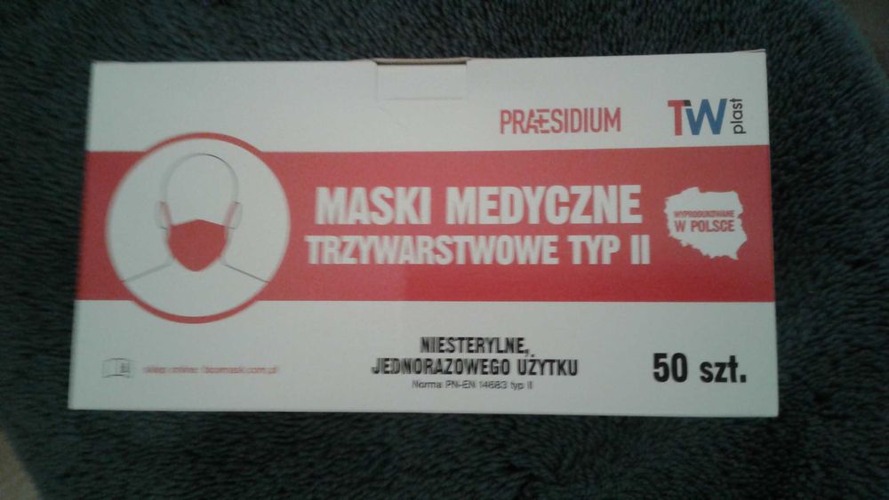 Maseczki Chirurgiczne z podwójnym filtrem z atestem.