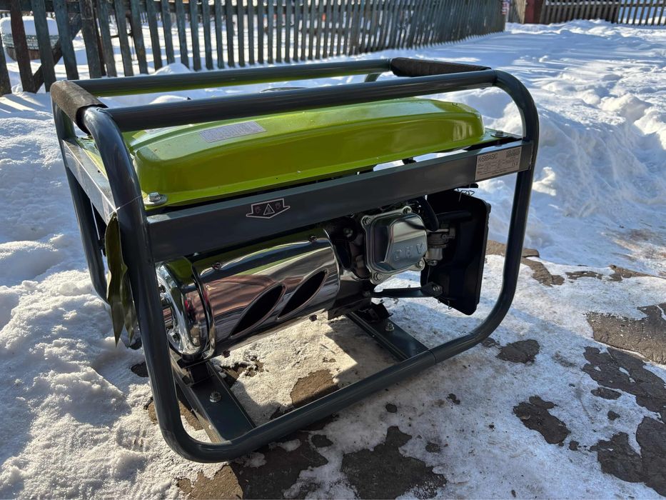 Продам генератор