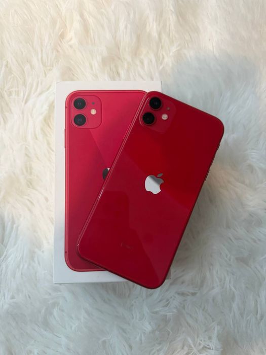 iPhone 11 128gb червоний в ідеальному стані, без ремонту, батарея 68%
