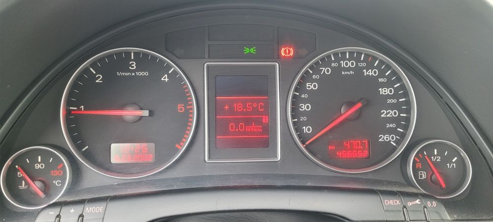 Audi a4 b6 1.9tdi awx 130km
