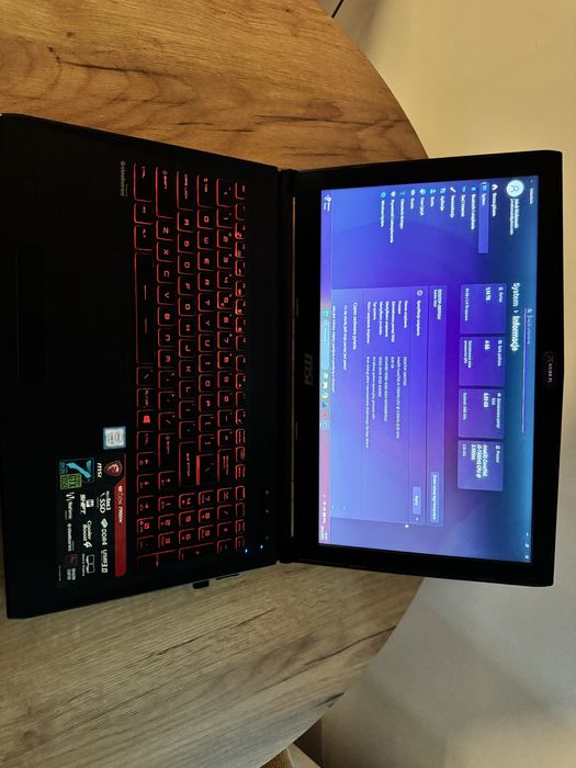 Laptop MSI GL62M 7RDX Gaming/Windows11/SSD/GTX1050-4GB/i5-7th