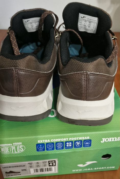 Sapatos joma castanhos