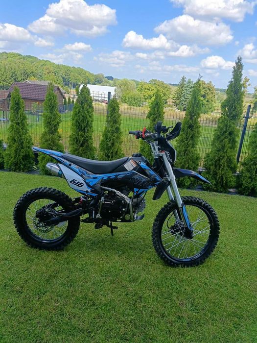 Sprzedam Crossa xtr616/ przebieg okolo 15km