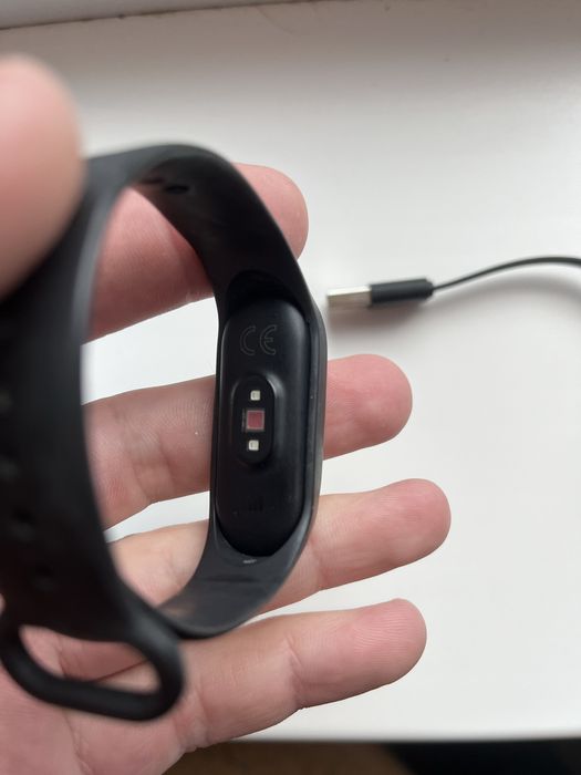 Фитнес-браслет Xiaomi Mi Band 3