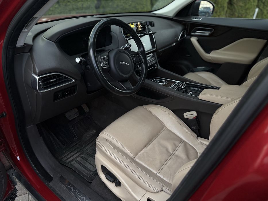 Jaguar f-pace 2016 2.0 d 2л. дизель ягуар європа