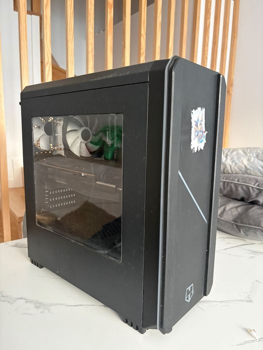 PC usado, em bom estado para venda