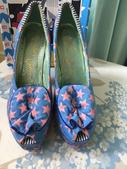 damskie buty na koturnie
