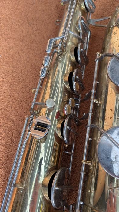 Saxofone Baritono Musica Steyr Bb