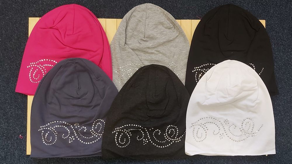 Nowe czapki damskie