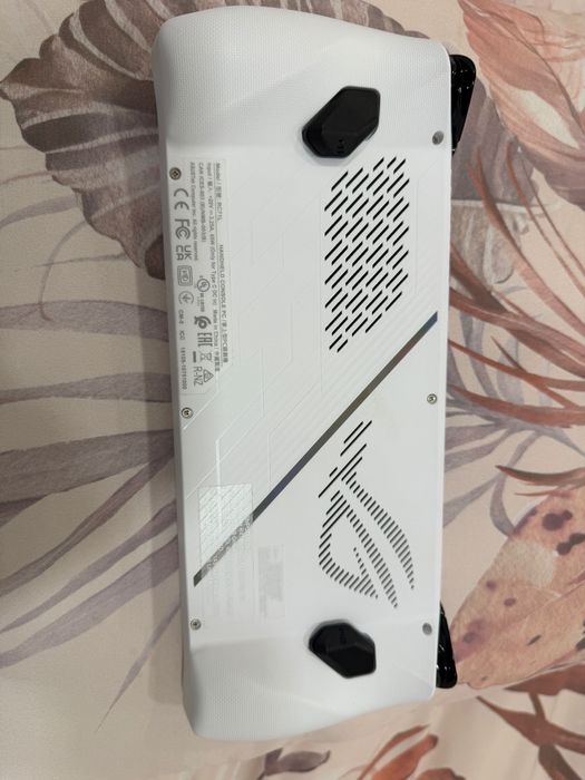 consola portativel asus rog ally - com garantia