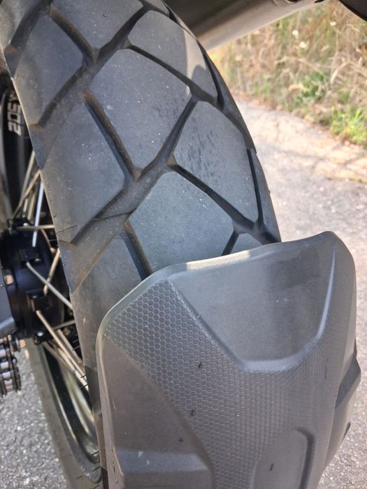 Benelli trk 502x  ano 2019