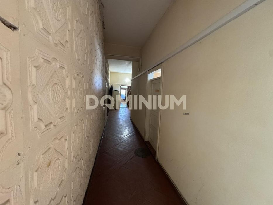 Магазин + офіси + склад, 520 м², прохідне місце,м.Виноградів