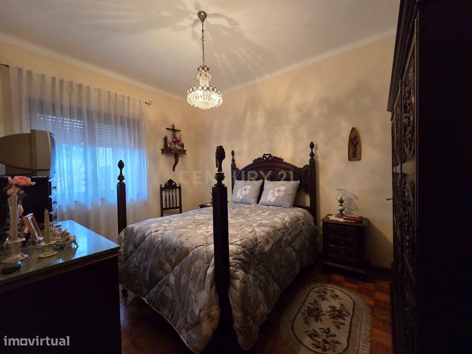 Arrendado | Andar Moradia T2 | Terraço | S. Mamede de Infesta | Invest