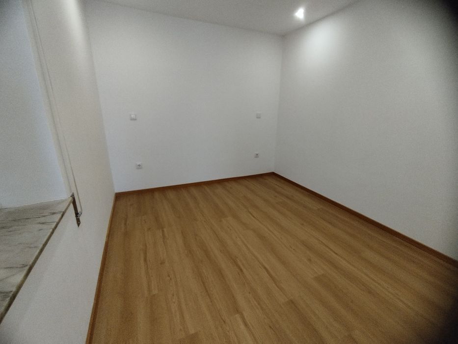 Andar moradia T2 em Coura, Nine