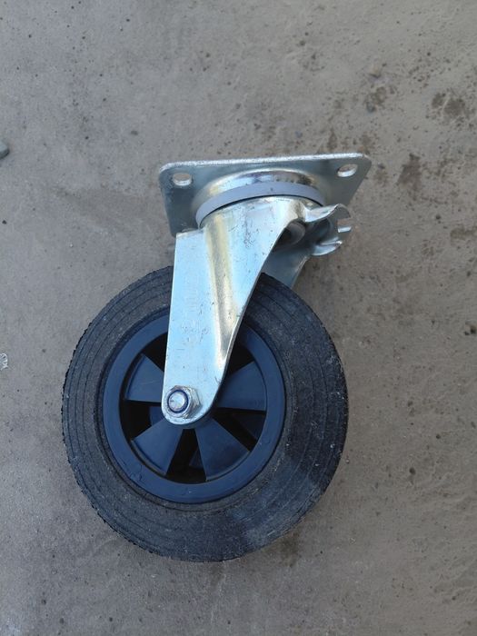 Колесо на візок тачку б/у . Ціна 300 грн