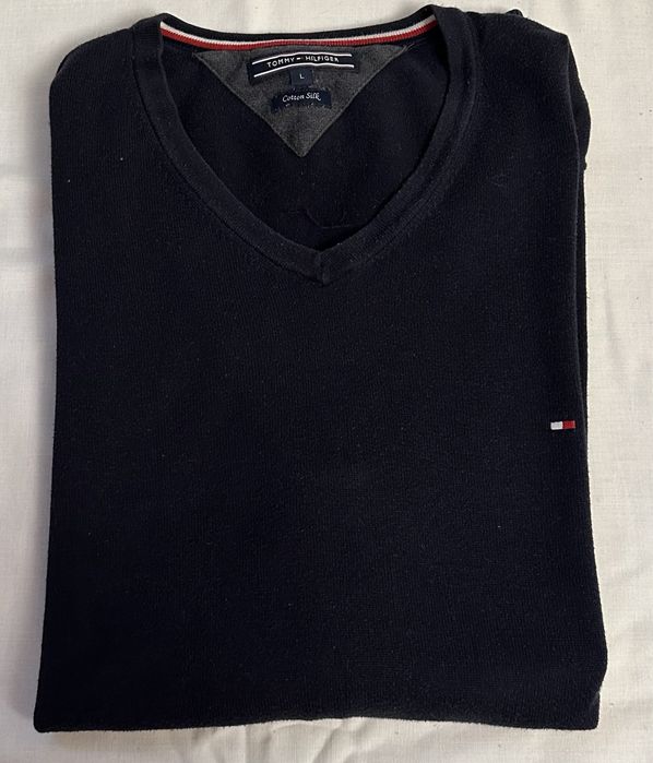 Męski sweter w serek Tommy Hilfiger, rozmiar L