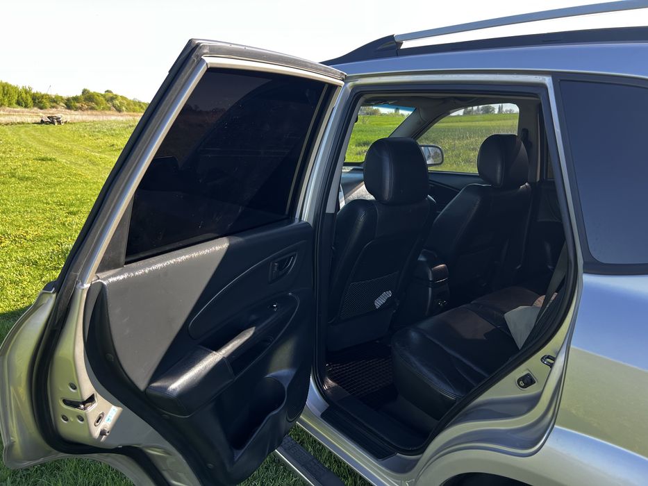 Продам машину Хундай туксон