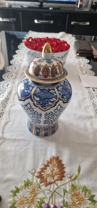 Jarra em porcelana japonesa