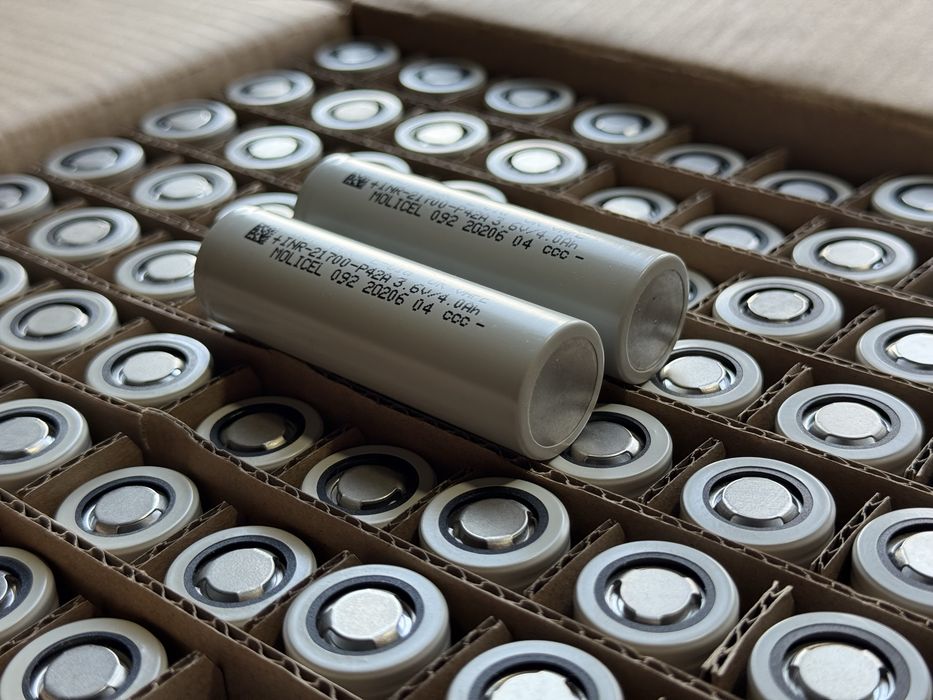 НОВІ Акумуляторні елементи Molicel P42A 4200 mAh 45A Li-ion 21700 Grade A
