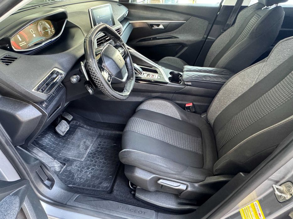 Peugeot 5008 1.6 HDi 120Cv  7 lugares foto 5