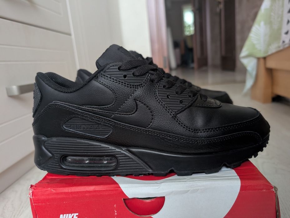 Nike Air Max 90 кросівки