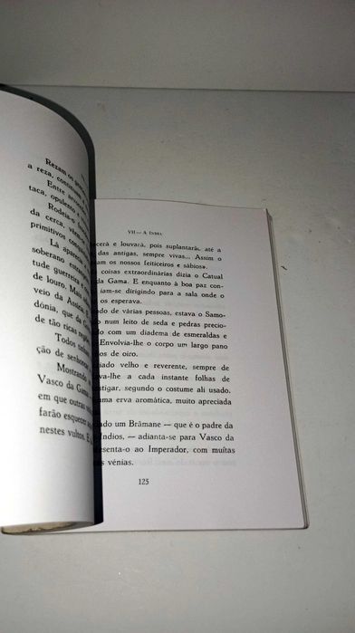 Os Lusíadas contado às crianças - reservado
