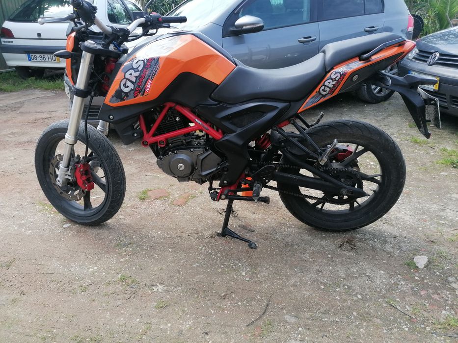 Mota GRS 125 do ano 2016