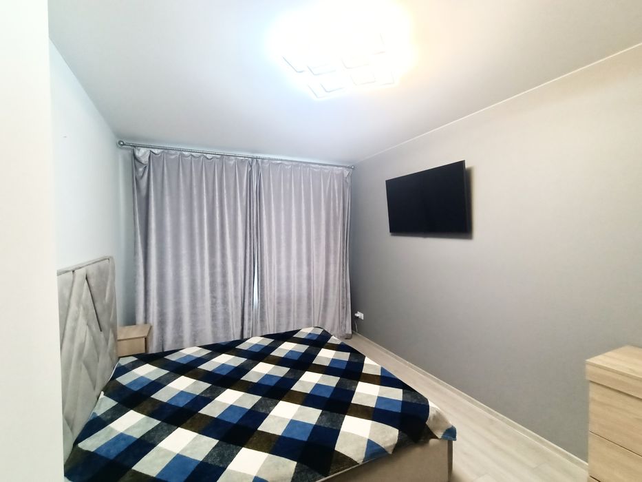 Здається сучасна тепла квартира в ЖК "Будова Медова"