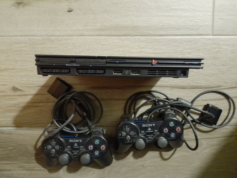 PlayStation 2 (PS2)
