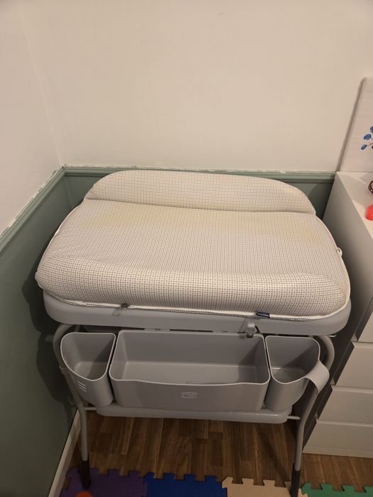 Banheira com trocador chicco