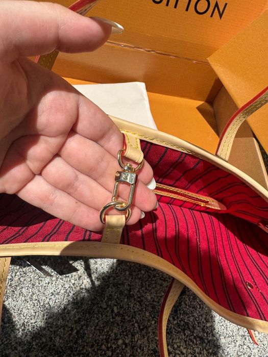 Louis Vuitton Neverfull Monogram - original